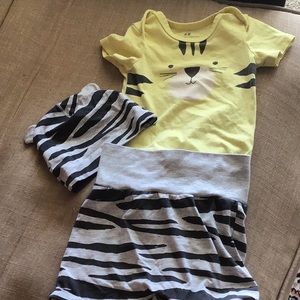 H&M lion onnies zebra striped pant &cap